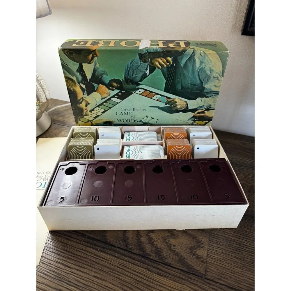 Vintage 1964 Game of Words Probe Parker Brothers complete game
